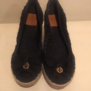 Woman size 7.5B Tory Burch wedge shoes